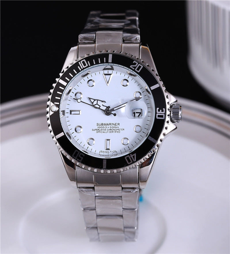 Steel strap fashion watch