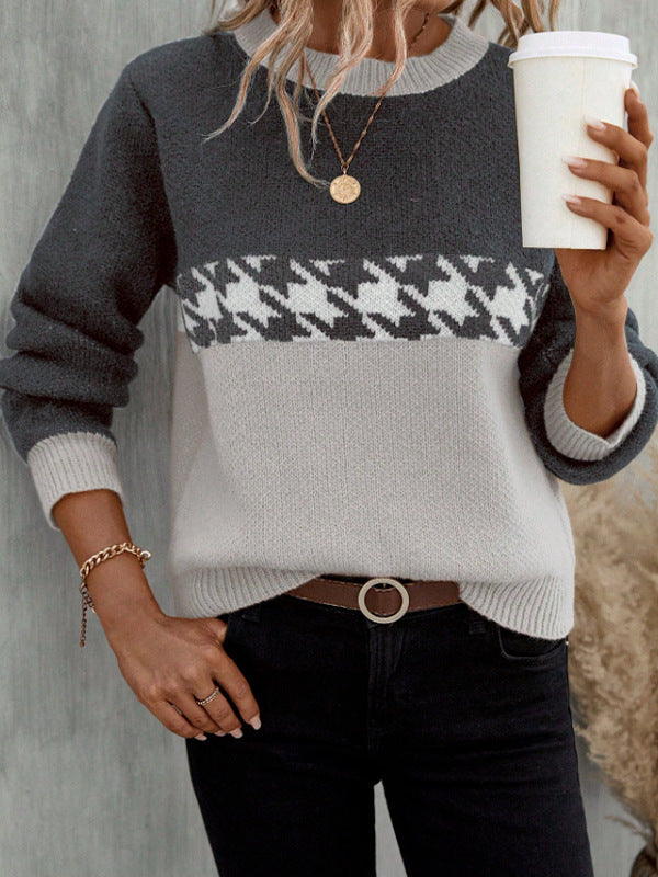 Round Neck Knitted Sweater