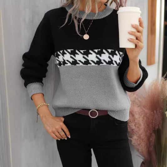 Round Neck Knitted Sweater